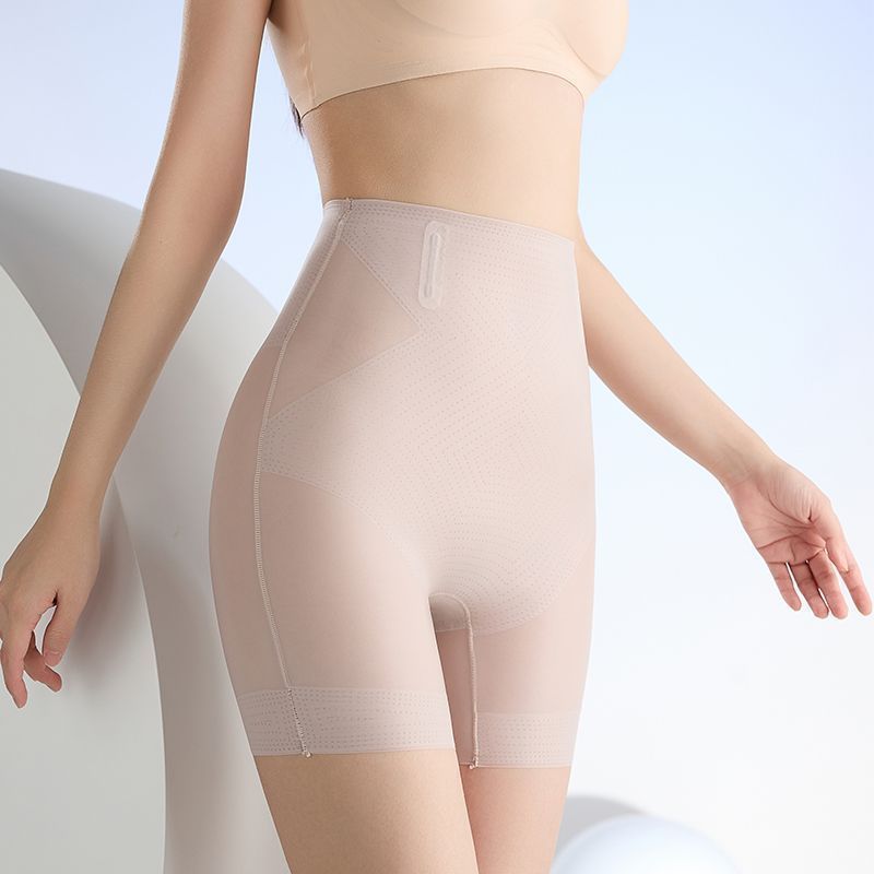 Formande shorts med lyfteffekt